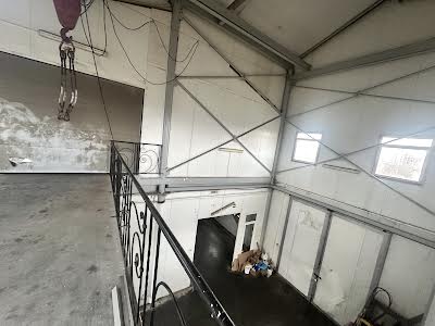 коммерческая по адресу галицька, 1