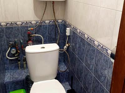 квартира за адресою Романа Шухевича просп. (Генерала Ватутіна), 26