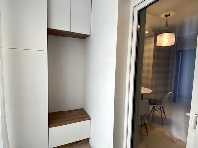 квартира за адресою Регенераторна вул., 4