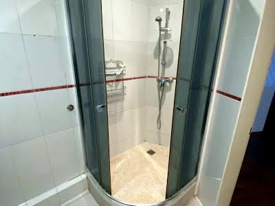 квартира за адресою Драгоманова вул., 1-Б