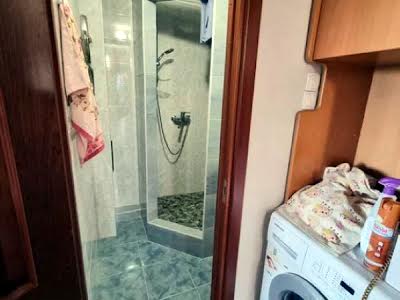 квартира за адресою Миколи Ушакова вул., 12