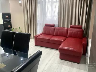 квартира за адресою Зелена вул., 10