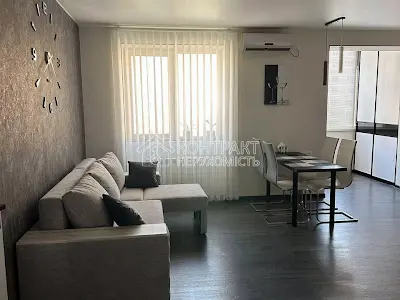 квартира за адресою Лосевський, 4в