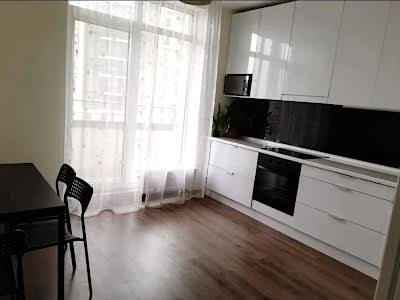 квартира за адресою Французький бульв., 60в