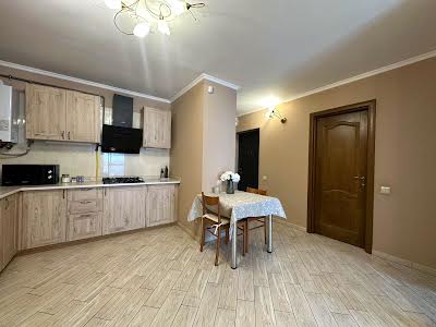 квартира по адресу Гетмана Ивана Мазепы ул. (Топольна), 2б