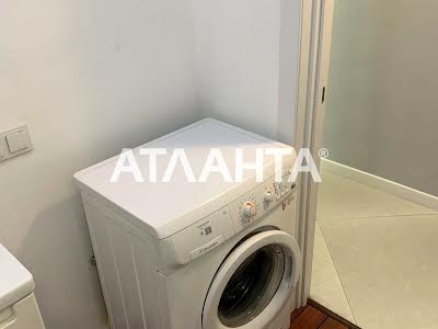 квартира за адресою Радісна вул., 21