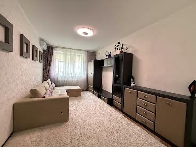 квартира по адресу Боголюбова ул., 4