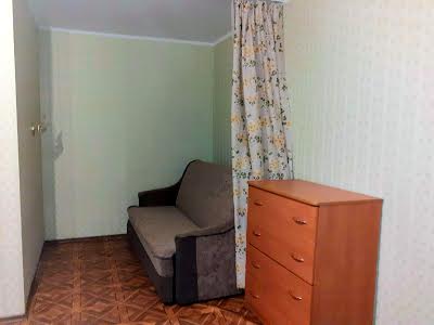 квартира за адресою Набережна вул., 6-А
