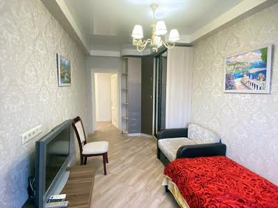 квартира за адресою Генерала Петрова вул., 36