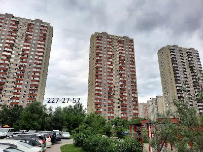 квартира за адресою Григоренка Петра просп., 20А