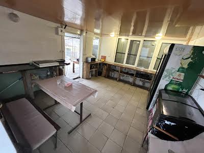 комерційна за адресою Євгенія Логінова вул. (Крилова), 56/2