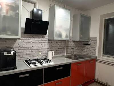 квартира за адресою Полтавська вул., 4