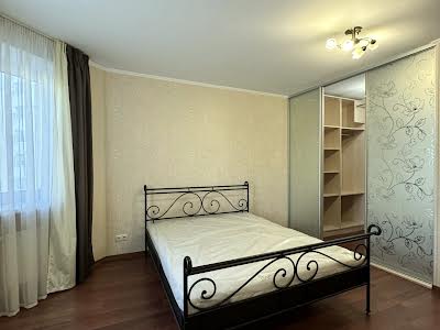 квартира по адресу Боголюбова ул., 14