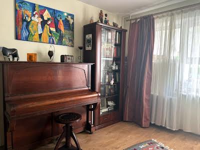 квартира за адресою Київ, Почайнинська вул., 13/9