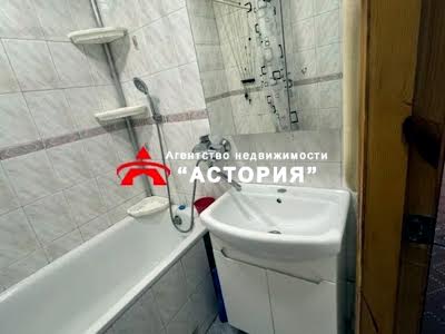 квартира за адресою Ігоря Сікорського, 466