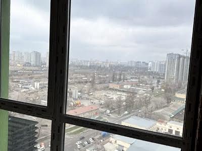 квартира за адресою Причальна вул., 12