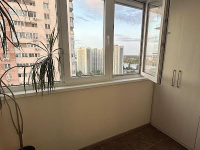 квартира за адресою Соломії Крушельницької вул., 15