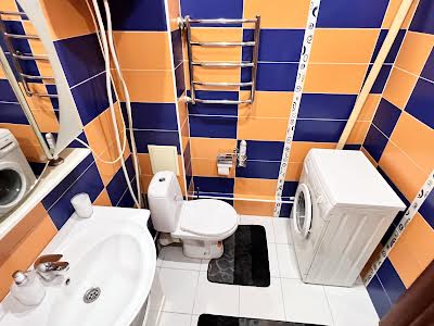 квартира за адресою Дмитрівська вул., 69