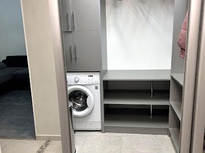 квартира по адресу Среднефонтанський, 35
