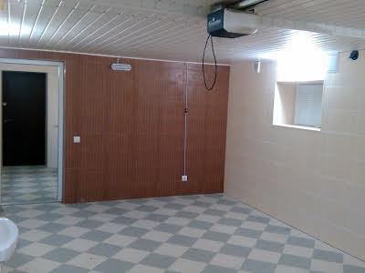 комерційна за адресою Волошкова вул., 22