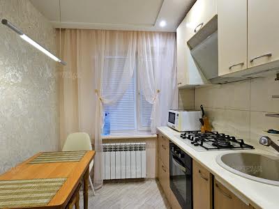 квартира по адресу Новогодняя ул., 77