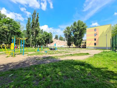 квартира за адресою Зодчих вул., 50-А