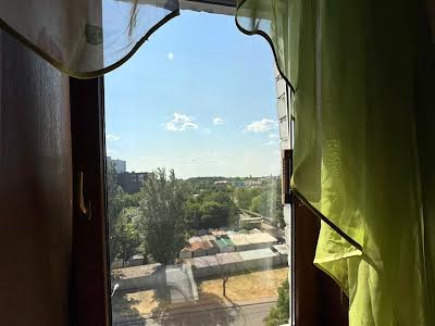 квартира за адресою Євгена Танцюри вул., 78