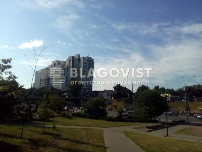 квартира за адресою Берестейський просп. (Перемоги), 55а