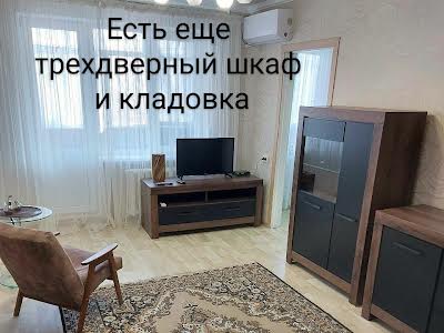квартира по адресу Капитана Кузнецова ул., 114