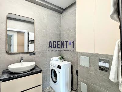 квартира за адресою Коцюбинського вул., 8