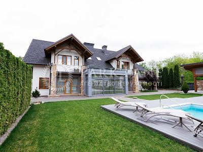 будинок за адресою с. Лісники, Виноградна вул.