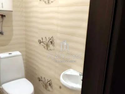 квартира за адресою Ревуцького вул., 7-В