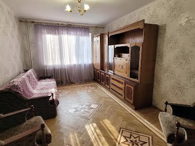 квартира за адресою Зої Гайдай вул., 7