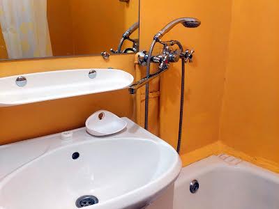 квартира за адресою Радунська вул., 38