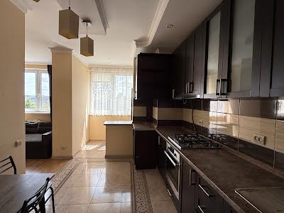 квартира за адресою Під Голоском вул., 8