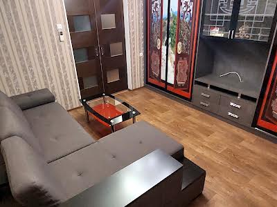 квартира за адресою Садовая, 9