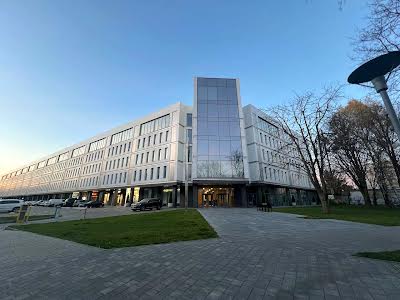 комерційна за адресою Пилипа Орлика просп. (Ілліча), 16