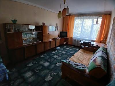 квартира за адресою Героїв України вул., 15
