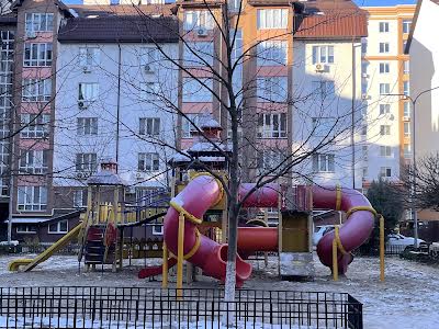 квартира за адресою Волинська вул., 12