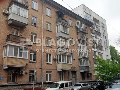 квартира за адресою Панаса Мирного вул., 3