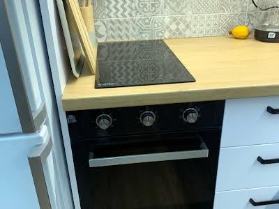 квартира за адресою Практична вул., 2