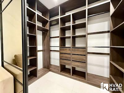 квартира за адресою Височана вул., 18
