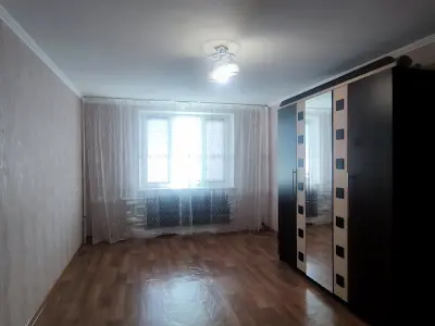 квартира по адресу Роганская ул., 152
