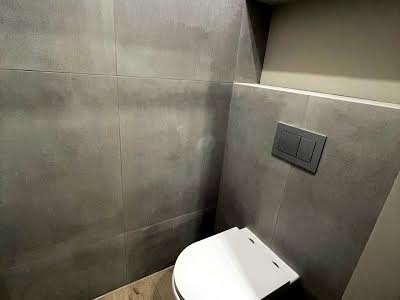 комерційна за адресою Газова вул., 7
