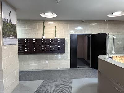 квартира за адресою Авіаконструктора Ігоря Сікорського вул. (Танкова), 4Б
