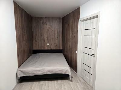 квартира за адресою Озерна вул., 27-а