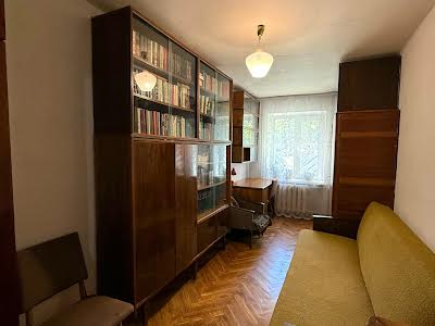 квартира за адресою Ольжича вул., 23