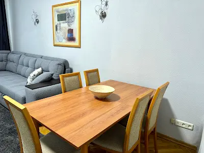 квартира по адресу Десятинный пер., 7