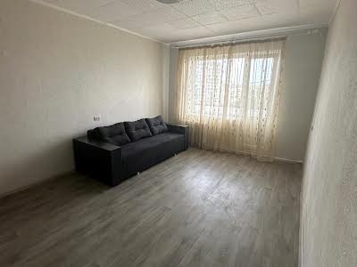 квартира за адресою Героїв просп., 35