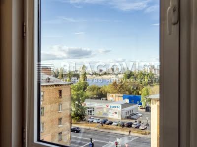 квартира по адресу Киев, Почайнинская ул., 70